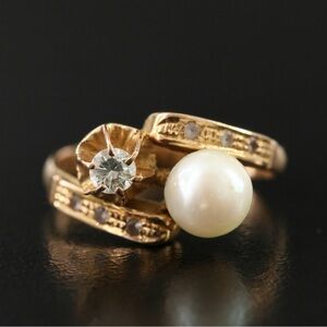 Vintage 18K Pearl, Diamond, and Rock Crystal Ring